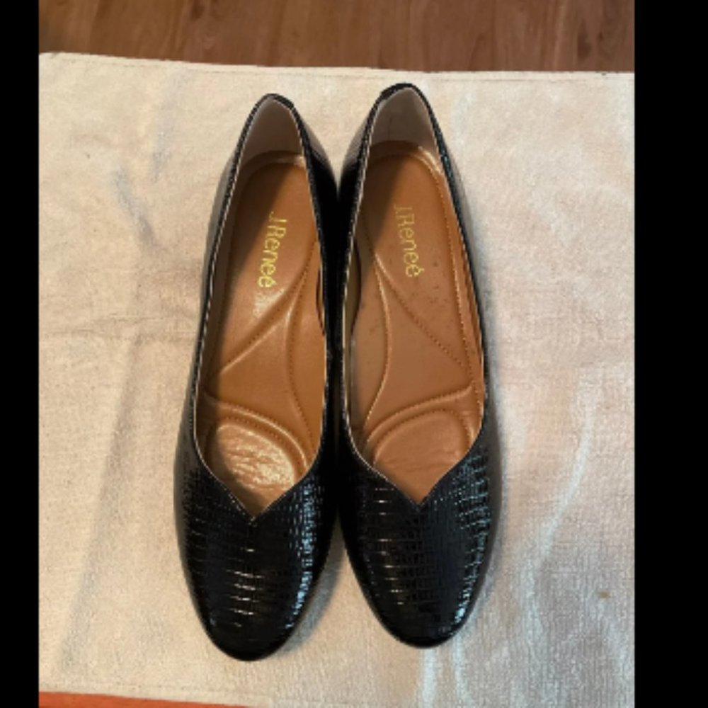 J. Renee Black Croco Dress Shoe - Size 9.5